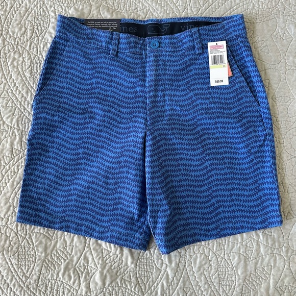 Vineyard Vines Shorts - Picture 1 of 6